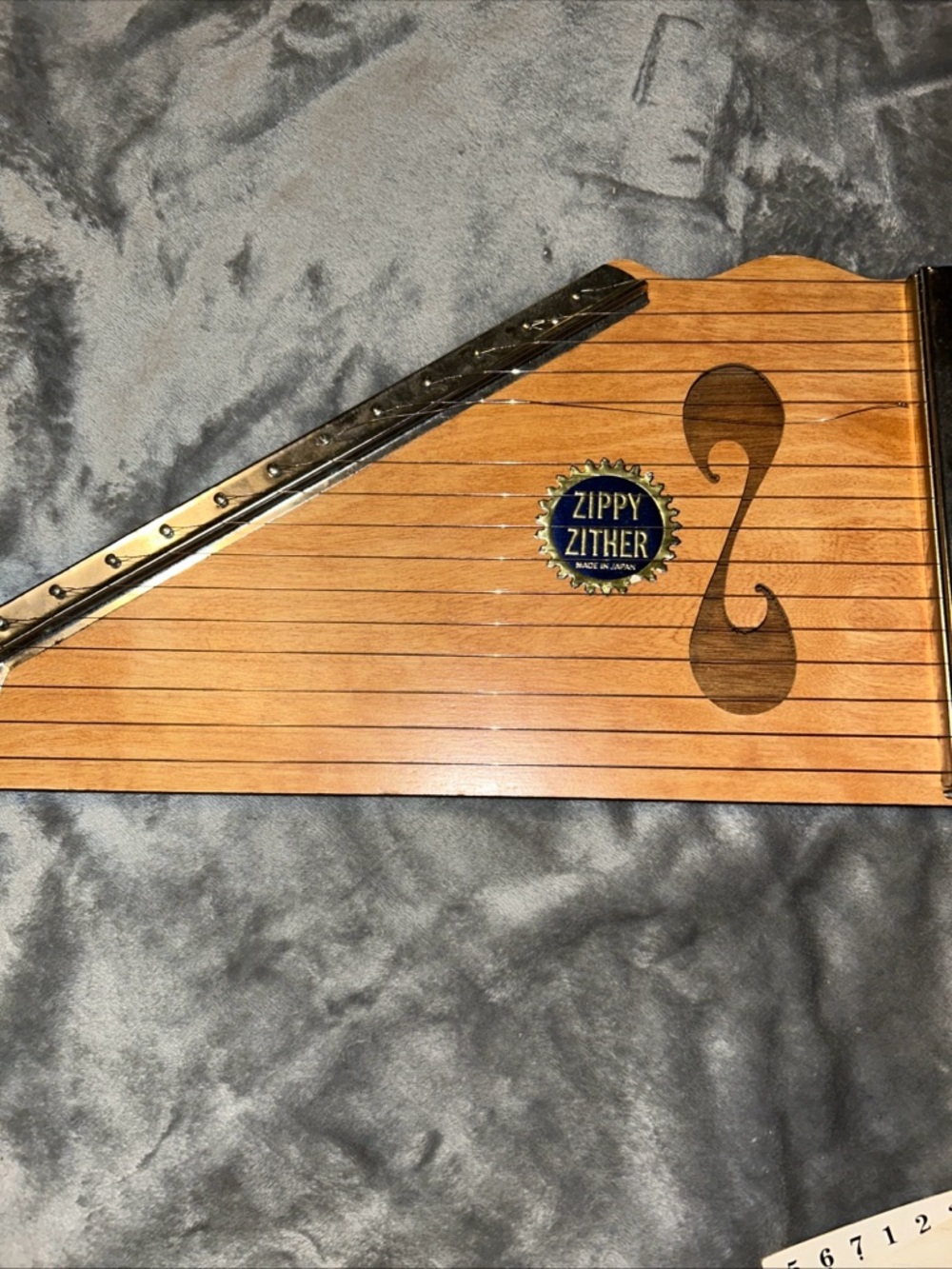 Vintage 1960s Zippy Zither Wooden Instrument - Boxed - 1 String Broken - Picture 2 of 9